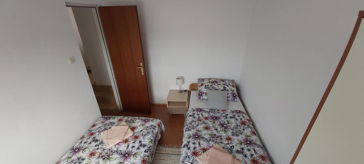 Apartmani Ruza Kosljun Екстер'єр фото